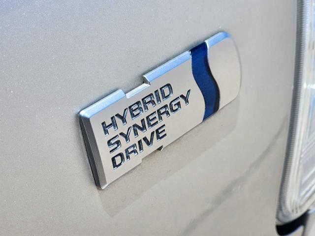 2014 Toyota Prius v Vehicle Photo in DENTON, TX 76210-9321