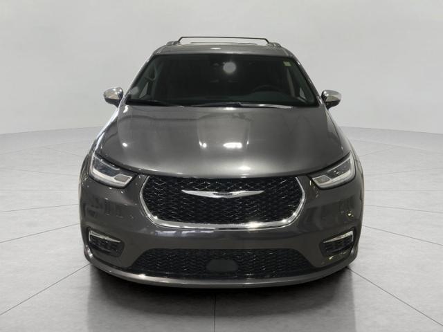 2023 Chrysler Pacifica Vehicle Photo in Kaukauna, WI 54130