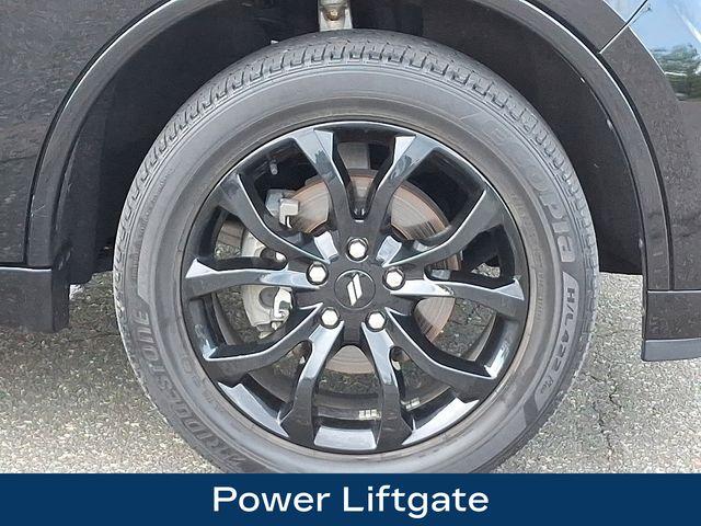 2020 Dodge Durango Vehicle Photo in DANBURY, CT 06810-5034