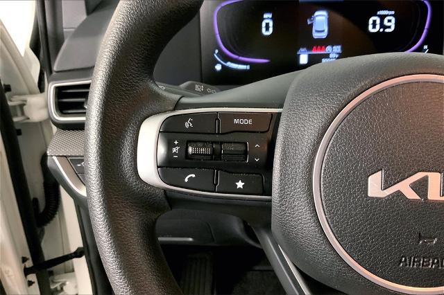 2024 Kia Sportage Vehicle Photo in Lees Summit, MO 64086