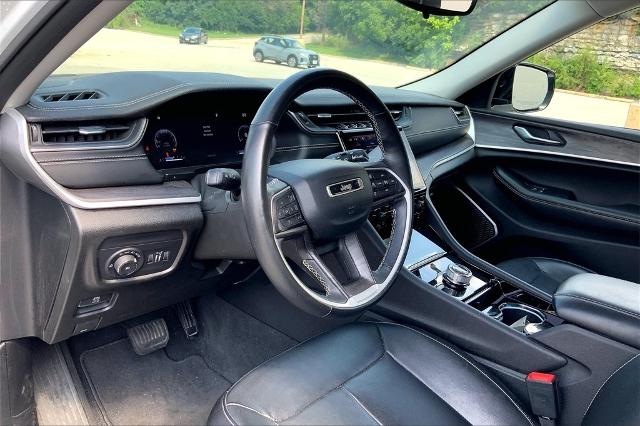 2021 Jeep Grand Cherokee L Vehicle Photo in Kansas City, MO 64114