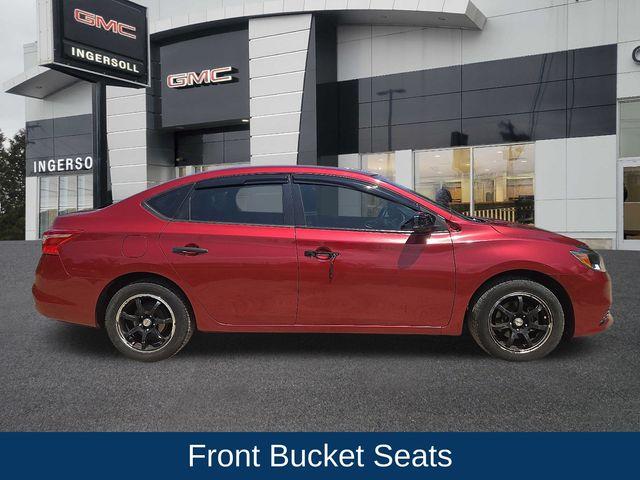 2016 Nissan Sentra Vehicle Photo in WATERTOWN, CT 06795-3318