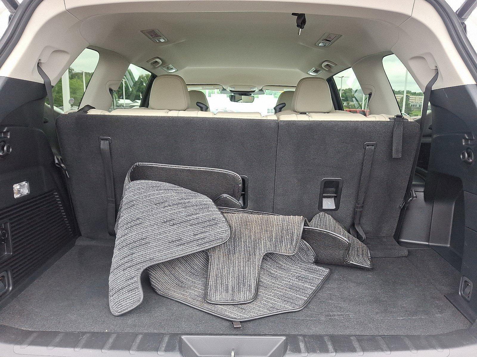 2023 Subaru Ascent Vehicle Photo in Harrisburg, PA 17111