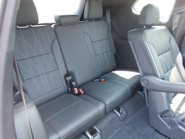 2025 Buick Enclave Vehicle Photo in LOWELL, MA 01852-4336