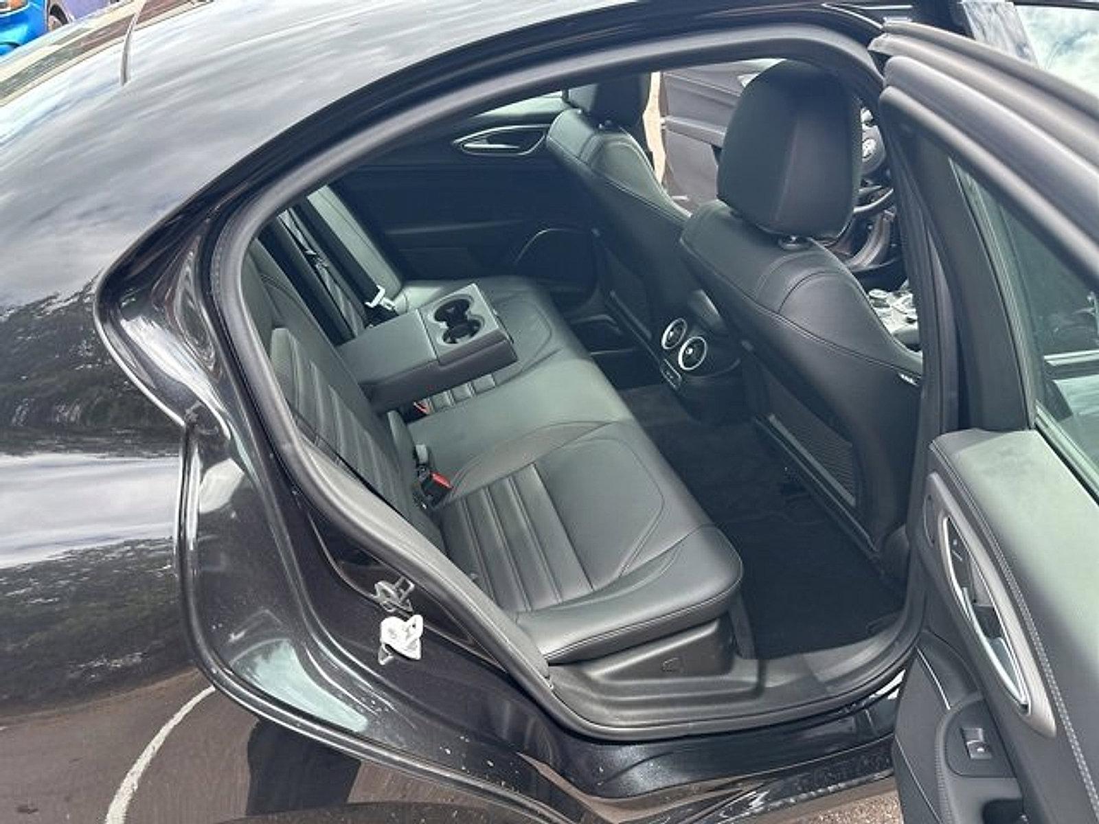 2022 Alfa Romeo Giulia Vehicle Photo in Willow Grove, PA 19090