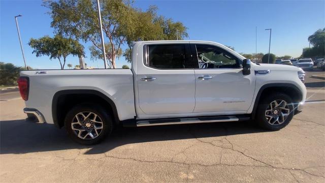 2025 GMC Sierra 1500 Vehicle Photo in GOODYEAR, AZ 85338-1310