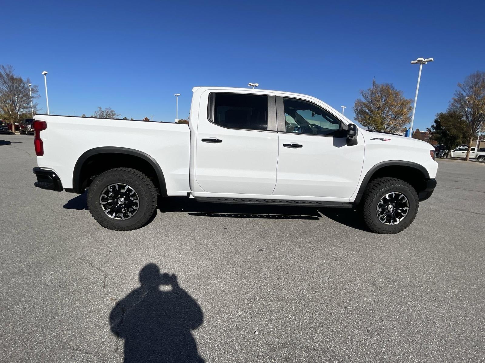 2025 Chevrolet Silverado 1500 Vehicle Photo in BENTONVILLE, AR 72712-4322