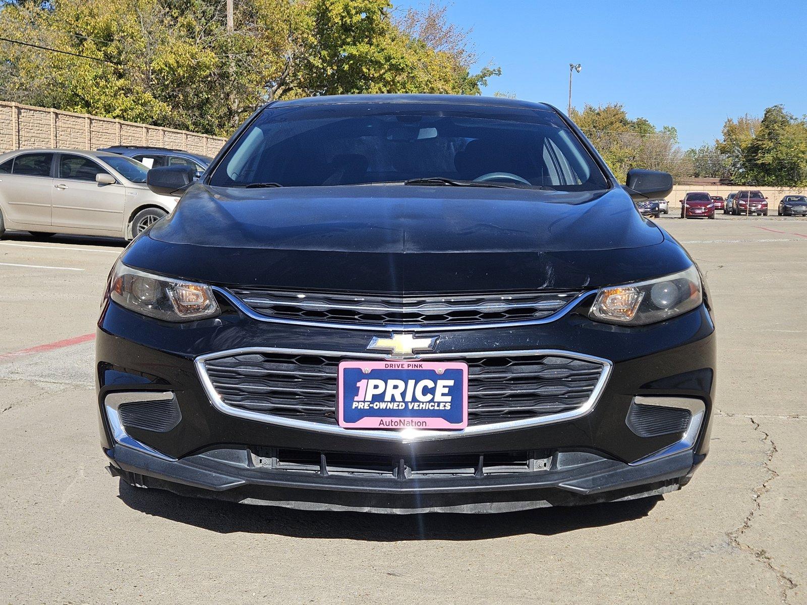 2017 Chevrolet Malibu Vehicle Photo in NORTH RICHLAND HILLS, TX 76180-7199