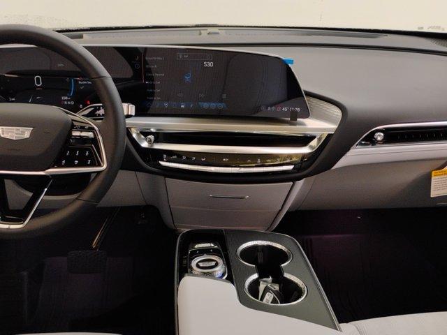 2024 Cadillac LYRIQ Vehicle Photo in PINEVILLE, NC 28134-8495