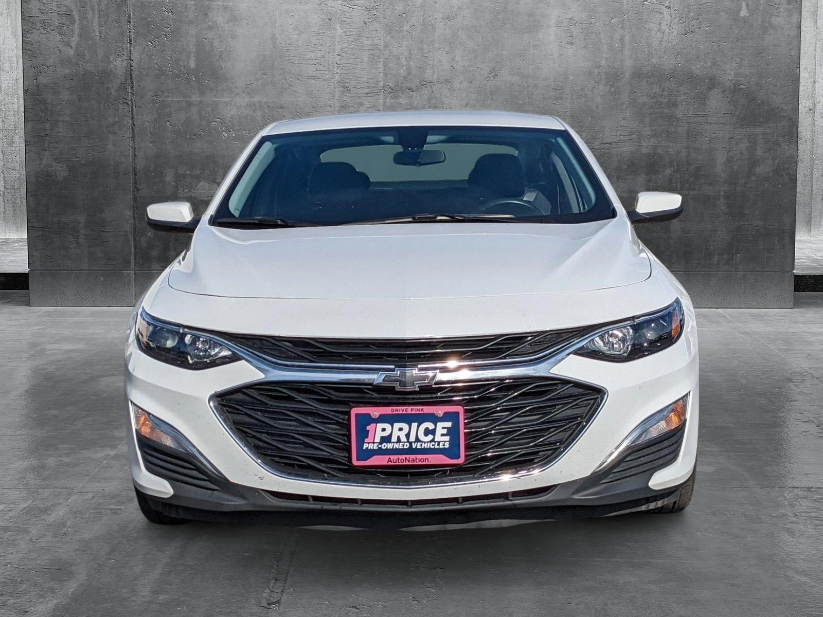 2022 Chevrolet Malibu Vehicle Photo in VALENCIA, CA 91355-1705