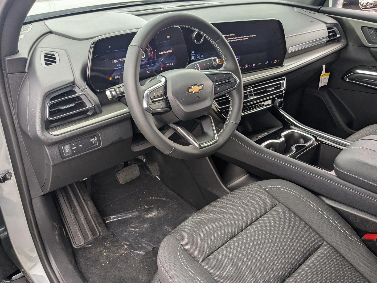 2025 Chevrolet Traverse Vehicle Photo in MIAMI, FL 33172-3015