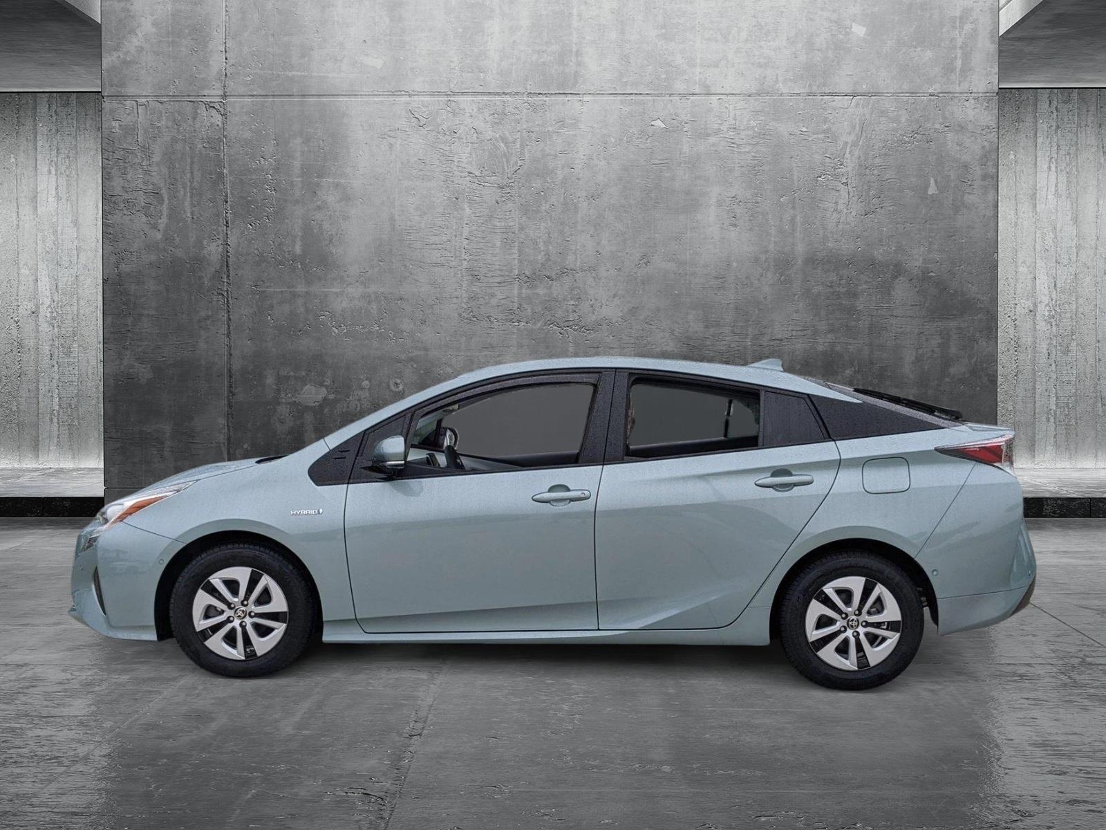 2018 Toyota Prius Vehicle Photo in Davie, FL 33331