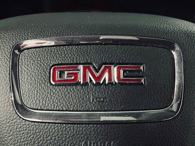 2022 GMC Acadia Vehicle Photo in MEDINA, OH 44256-9631