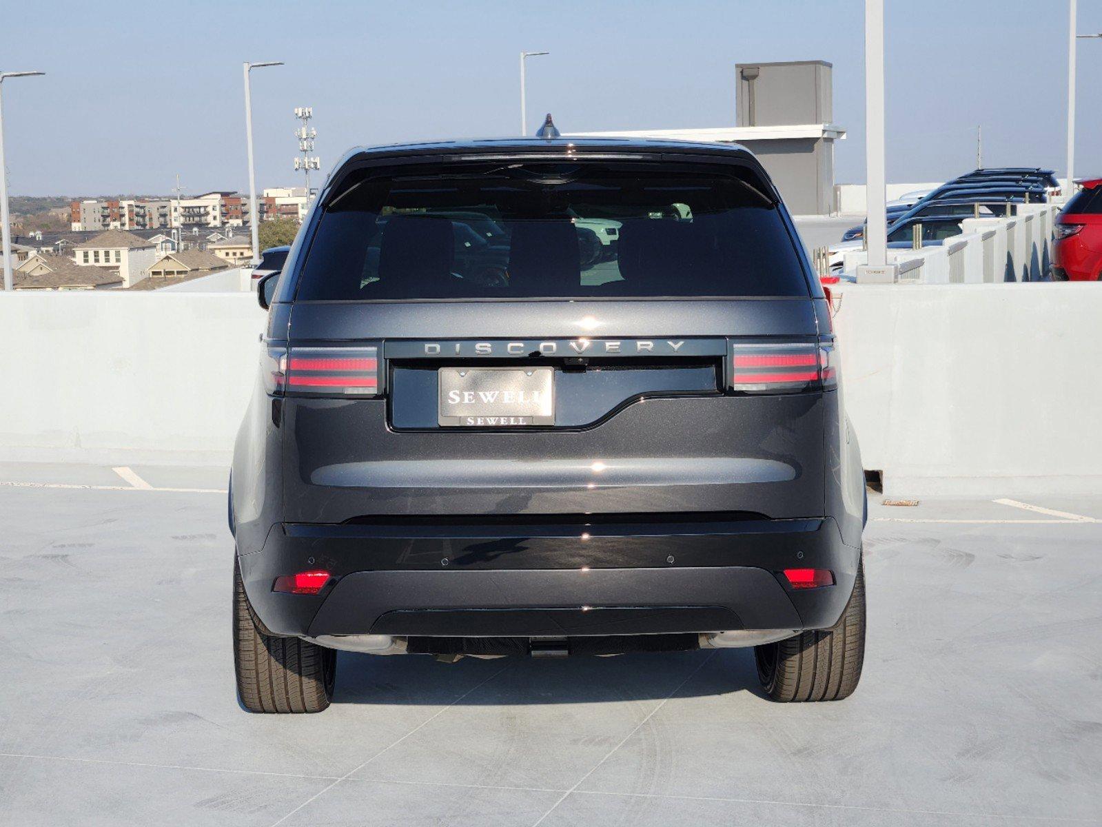 2025 Discovery Vehicle Photo in AUSTIN, TX 78717