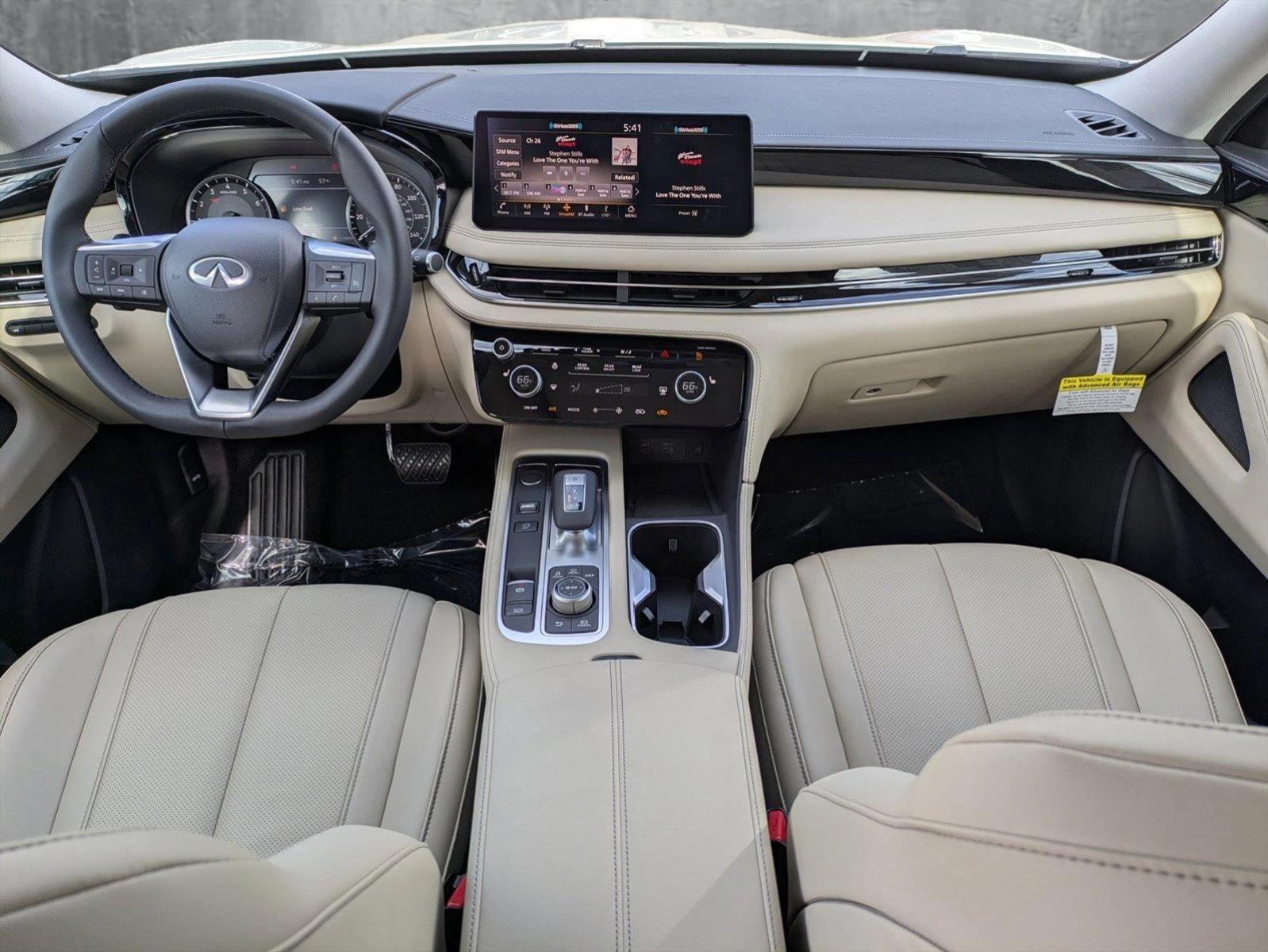 2025 INFINITI QX60 Vehicle Photo in Tustin, CA 92782