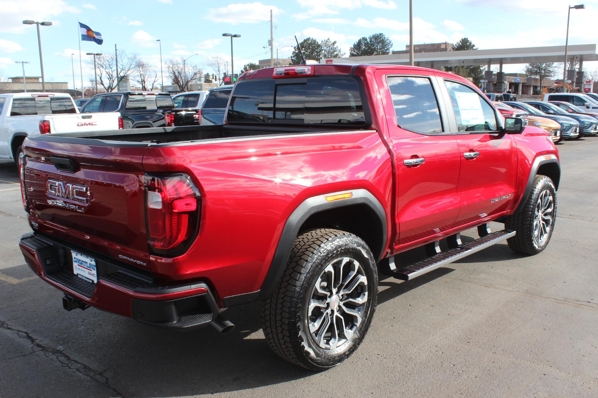 2025 GMC Canyon Vehicle Photo in AURORA, CO 80012-4011