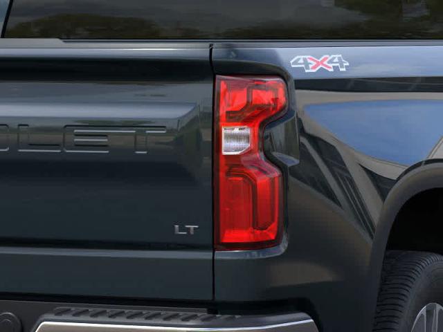 2025 Chevrolet Silverado 1500 Vehicle Photo in MOON TOWNSHIP, PA 15108-2571