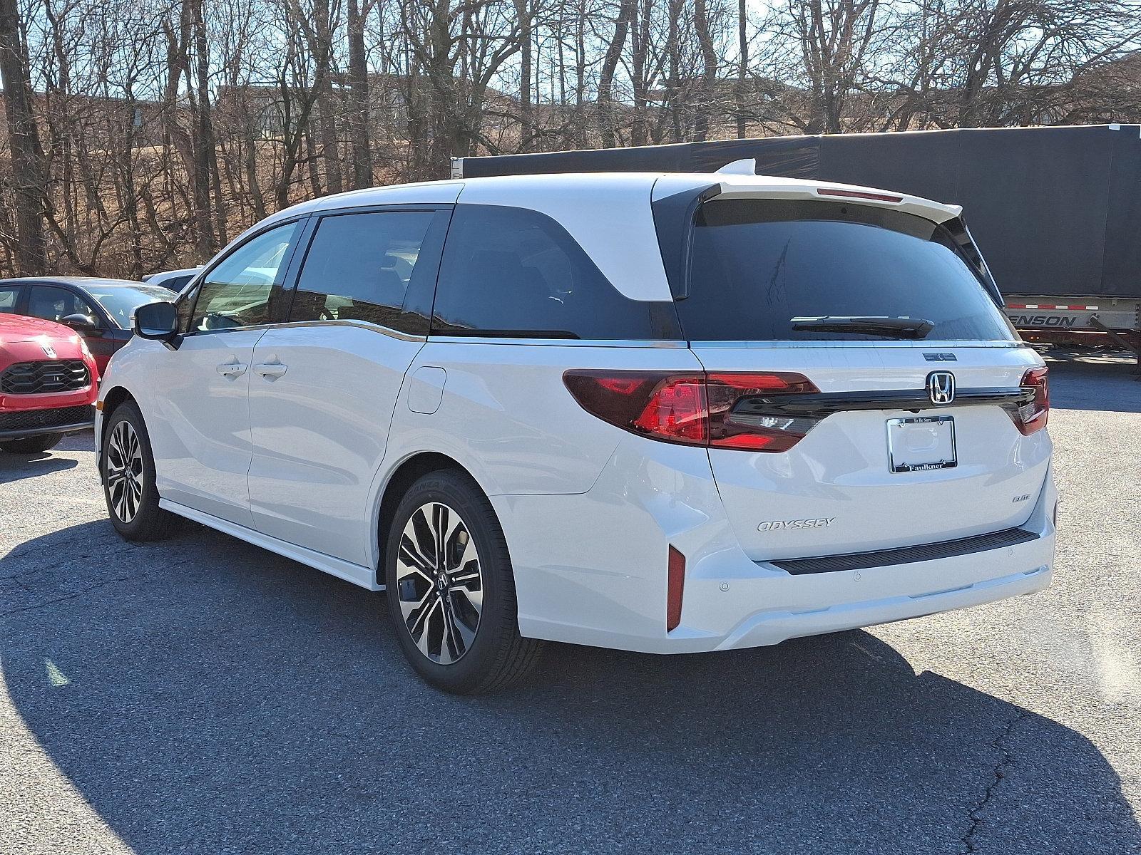 2025 Honda Odyssey Vehicle Photo in Harrisburg, PA 17111