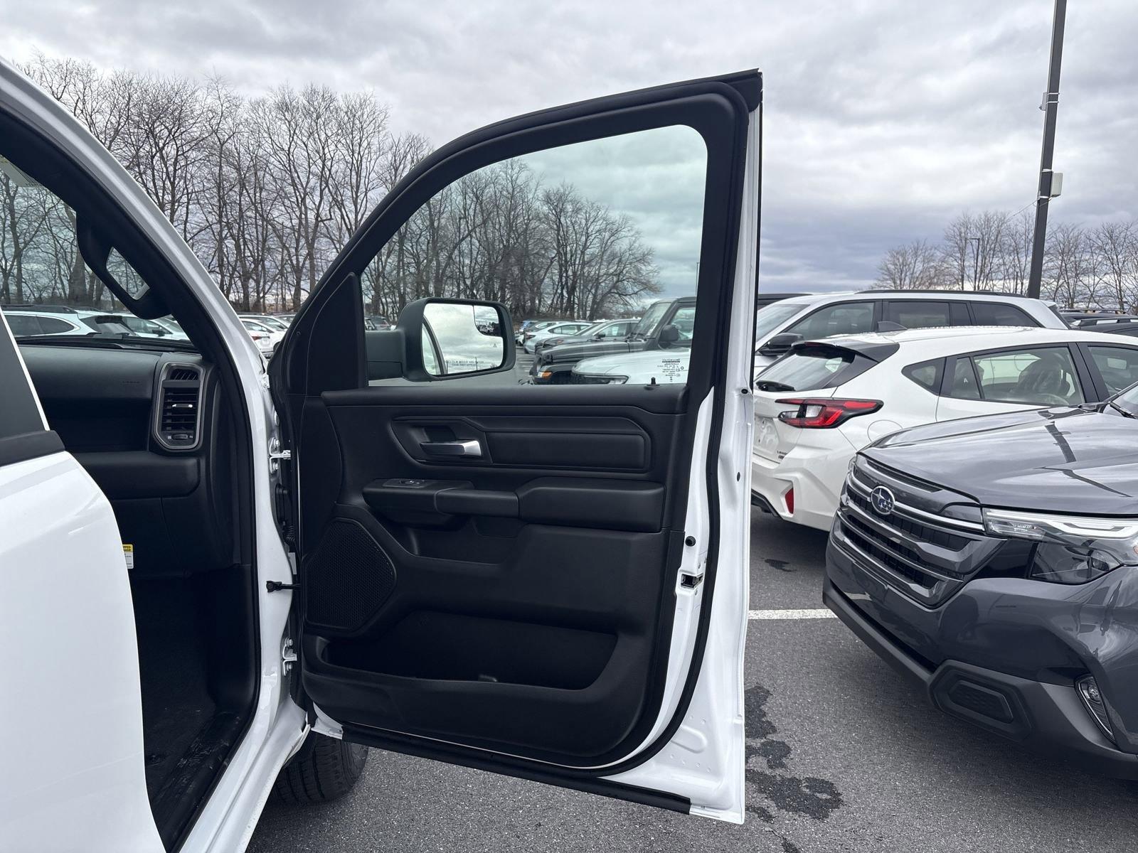 2025 Ram 1500 Vehicle Photo in Mechanicsburg, PA 17050-1707