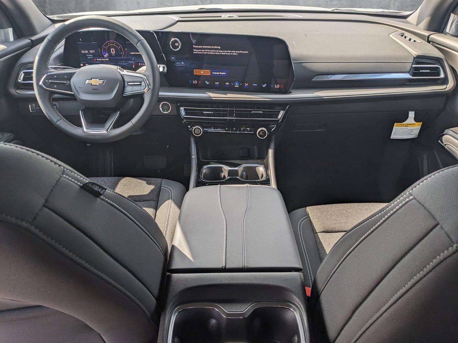 2025 Chevrolet Traverse Vehicle Photo in MIAMI, FL 33172-3015