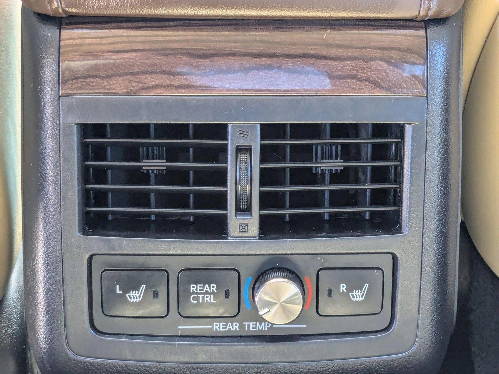 2014 Toyota Avalon Hybrid Vehicle Photo in Spokane Valley, WA 99206