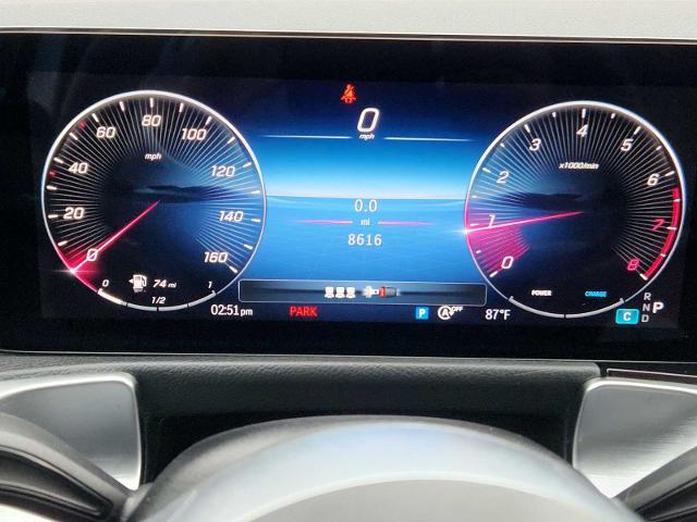2025 Mercedes-Benz GLB Vehicle Photo in HOUSTON, TX 77079