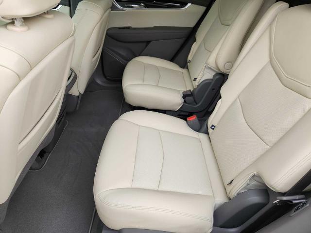 2025 Cadillac XT6 Vehicle Photo in HOUSTON, TX 77079