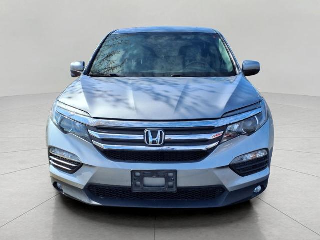 2018 Honda Pilot Vehicle Photo in Oshkosh, WI 54904