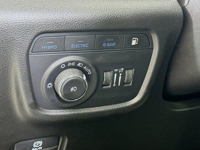2022 Jeep Grand Cherokee 4xe Vehicle Photo in Doylsetown, PA 18901