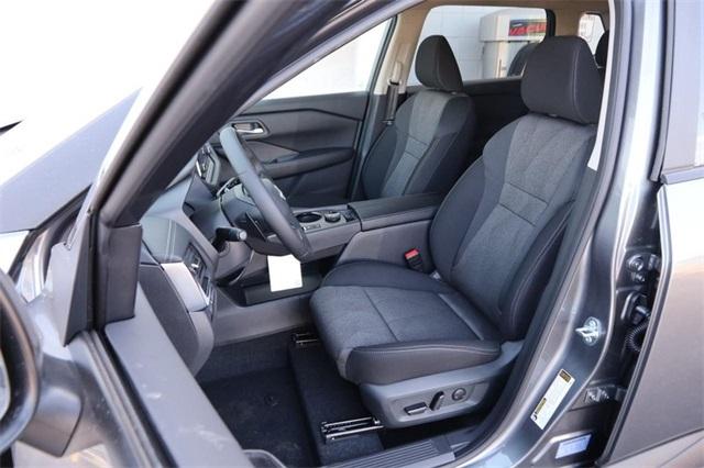 2025 Nissan Rogue Vehicle Photo in Hazelwood, MO 63042