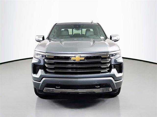 2025 Chevrolet Silverado 1500 Vehicle Photo in PUYALLUP, WA 98371-4149