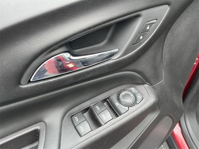 2018 Chevrolet Equinox Vehicle Photo in TULLY, NY 13159-3159