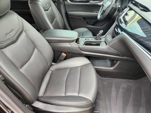 2024 Cadillac XT6 Vehicle Photo in Grapevine, TX 76051