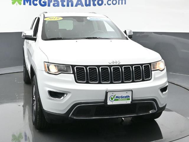 2019 Jeep Grand Cherokee Vehicle Photo in Cedar Rapids, IA 52402