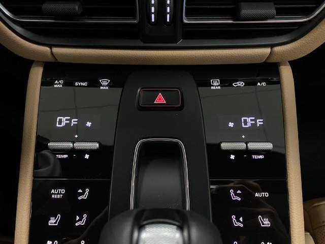 2025 Porsche Macan Vehicle Photo in Appleton, WI 54913