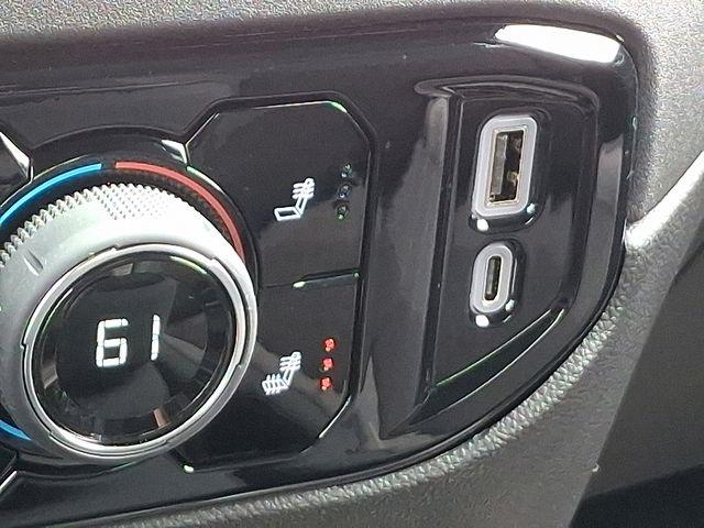 2025 Chevrolet Silverado 1500 Vehicle Photo in DANBURY, CT 06810-5034