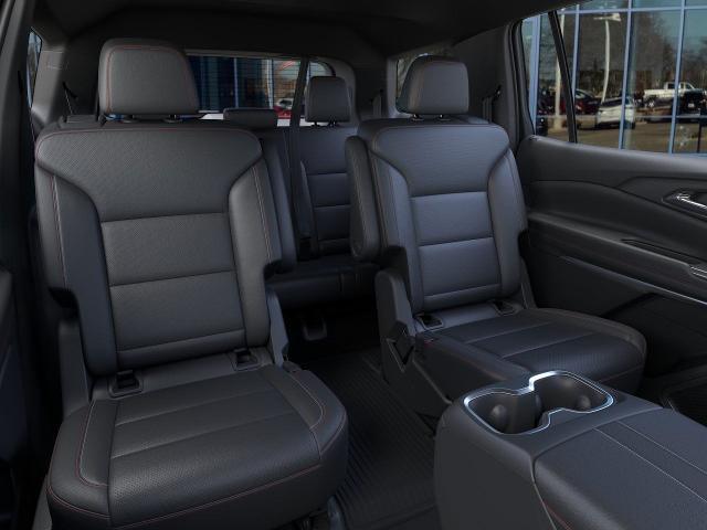 2025 Chevrolet Traverse Vehicle Photo in NEENAH, WI 54956-2243