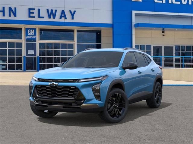 2025 Chevrolet Trax Vehicle Photo in ENGLEWOOD, CO 80113-6708