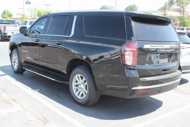 2021 Chevrolet Suburban Vehicle Photo in AURORA, CO 80012-4011