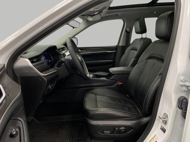 2023 Jeep Grand Cherokee L Vehicle Photo in Appleton, WI 54913