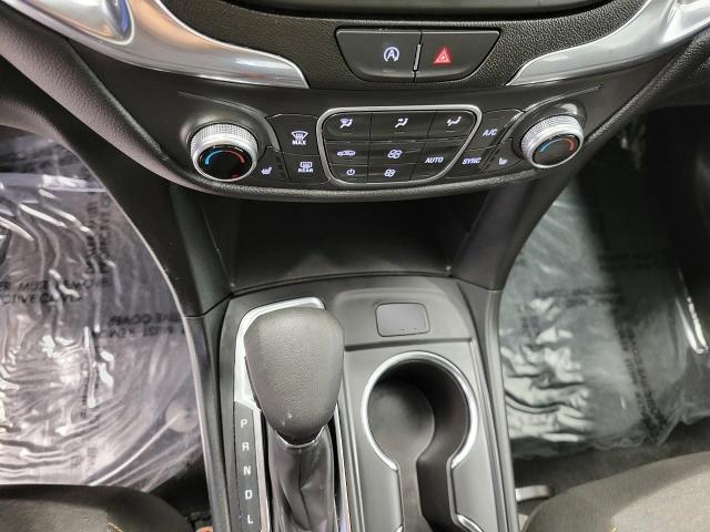 2024 Chevrolet Equinox Vehicle Photo in NEENAH, WI 54956-2243