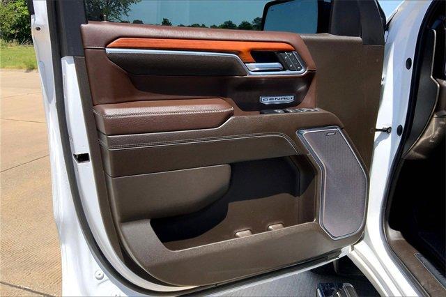 2022 GMC Sierra 1500 Vehicle Photo in TOPEKA, KS 66609-0000