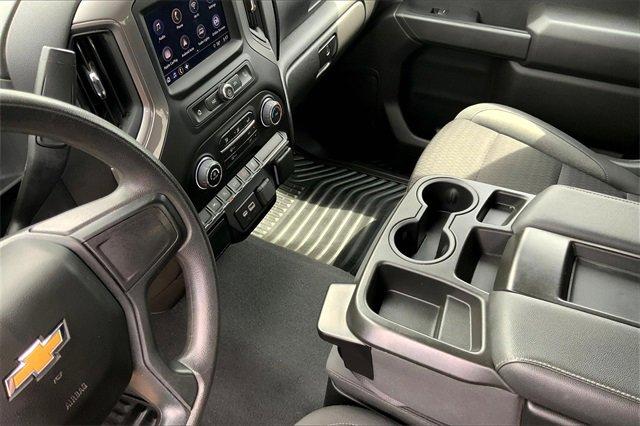 2022 Chevrolet Silverado 1500 Vehicle Photo in TOPEKA, KS 66609-0000