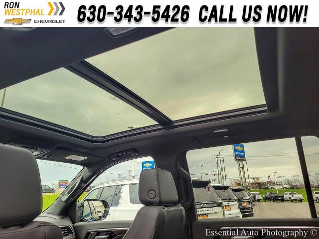 2025 Chevrolet Suburban Vehicle Photo in AURORA, IL 60503-9326