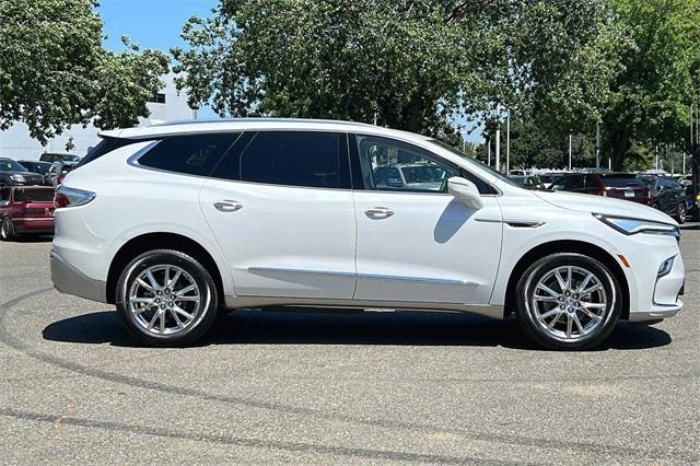 2023 Buick Enclave Vehicle Photo in ELK GROVE, CA 95757-8703