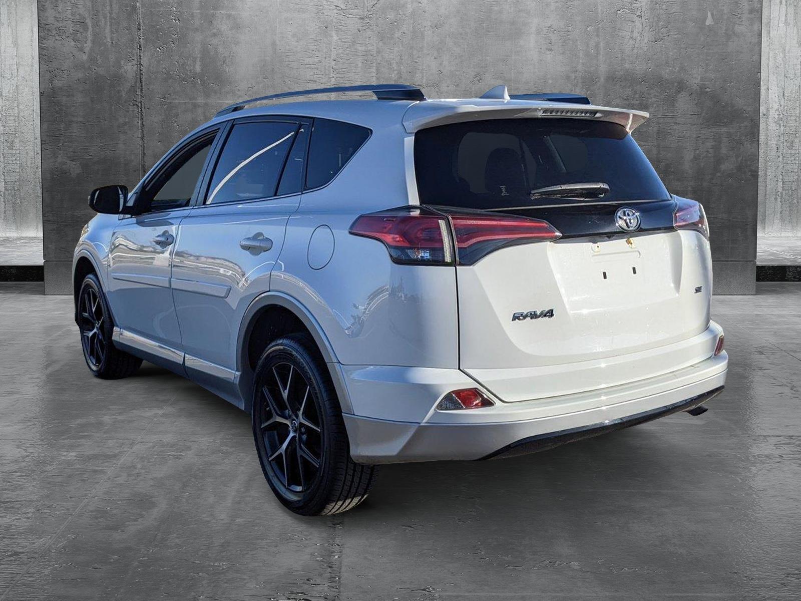 2016 Toyota RAV4 Vehicle Photo in Austin, TX 78728