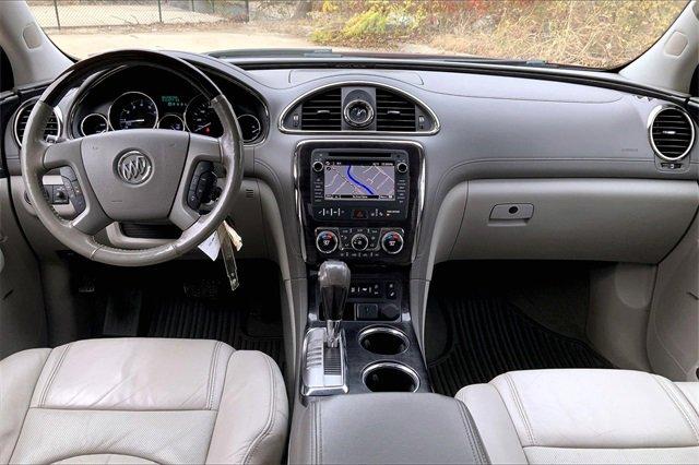 2016 Buick Enclave Vehicle Photo in KANSAS CITY, MO 64114-4502