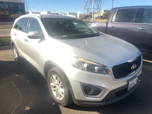 2017 Kia Sorento Vehicle Photo in PRESCOTT, AZ 86305-3700