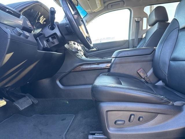 2018 Chevrolet Suburban Vehicle Photo in VENTURA, CA 93003-8585