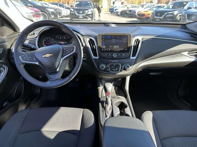 2024 Chevrolet Malibu Vehicle Photo in SAINT JAMES, NY 11780-3219